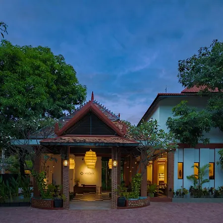 Green Morodoc Garden Hotel