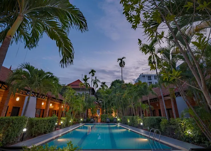 Morodoc Garden Hotel 4*